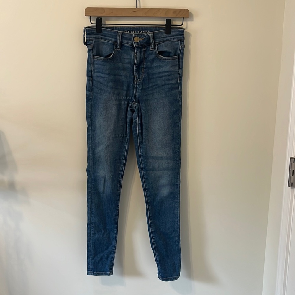 4 for 25 🌻 American Eagle Skinny Jeans